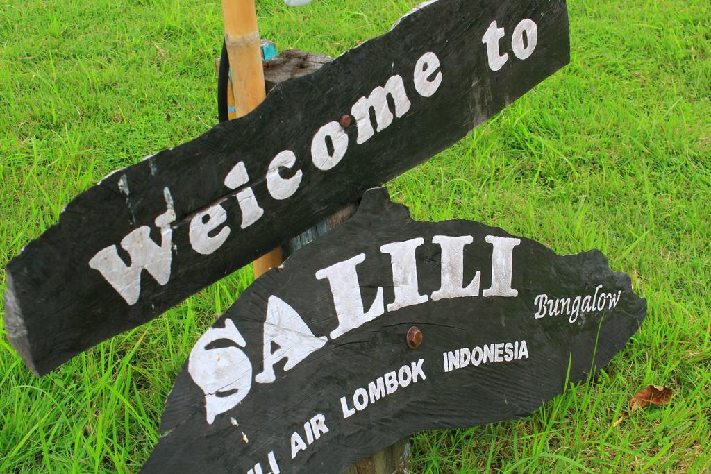 Salili Bungalow Gili Islands Exterior photo