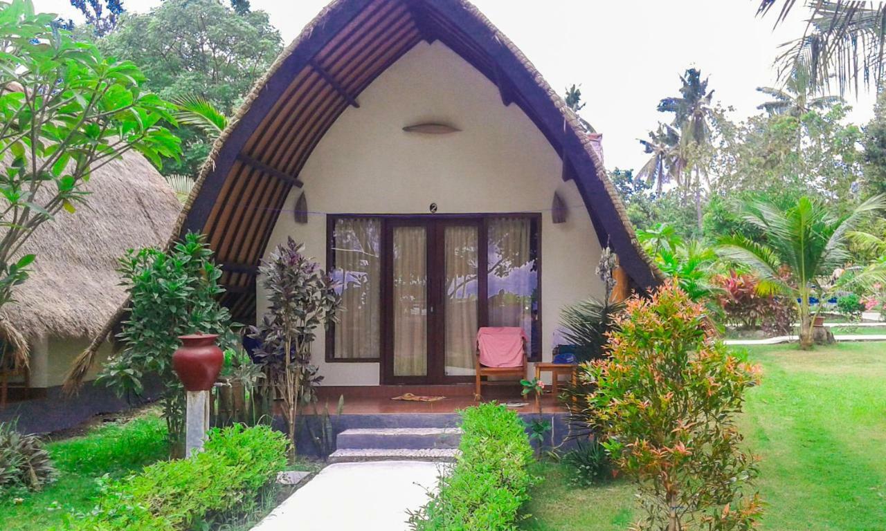 Salili Bungalow Gili Islands Exterior photo