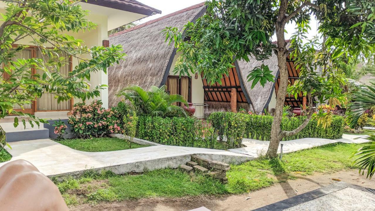 Salili Bungalow Gili Islands Exterior photo