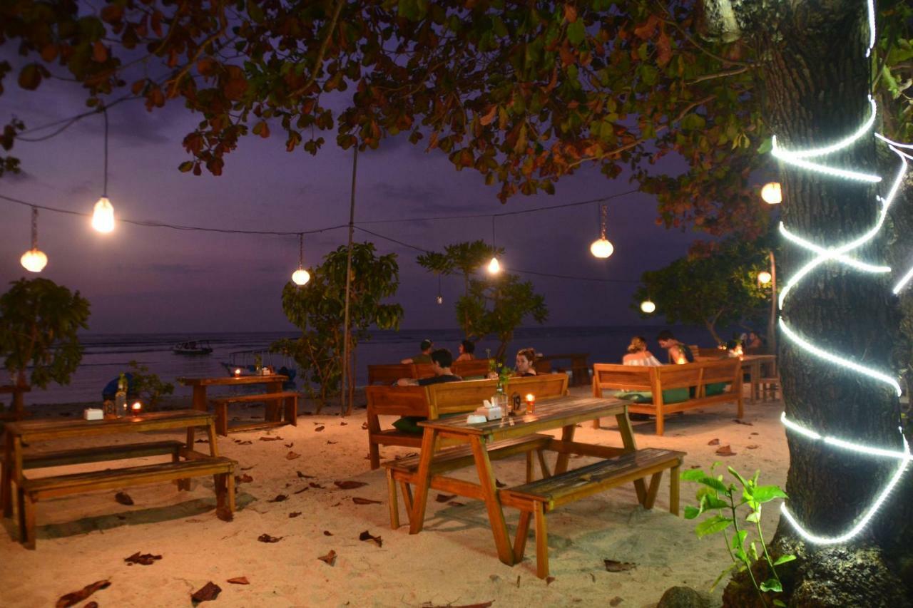 Salili Bungalow Gili Islands Exterior photo