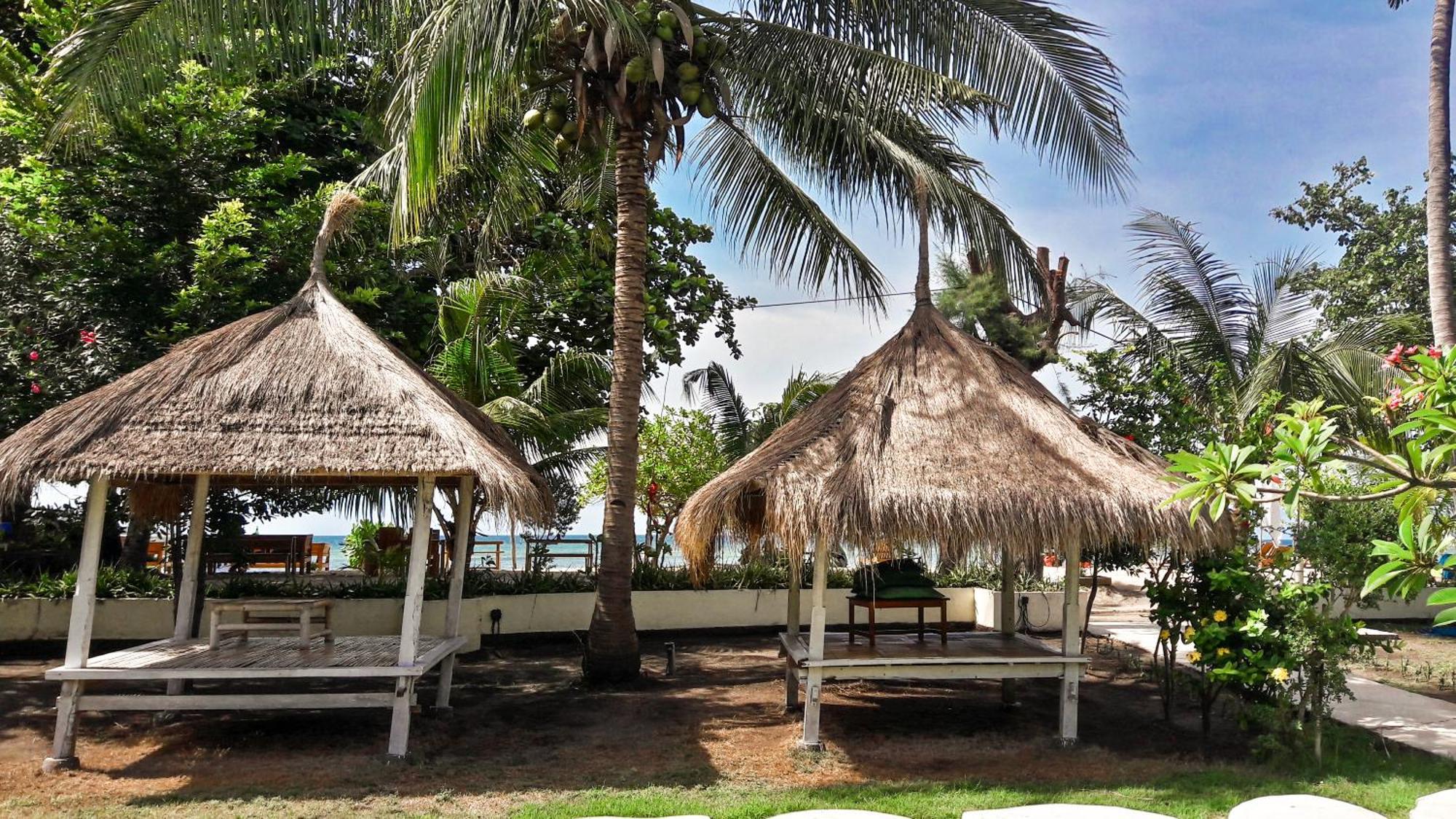 Salili Bungalow Gili Islands Exterior photo